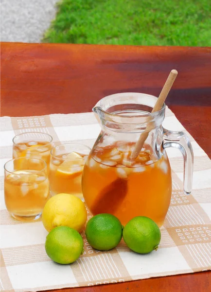 Lemon Cold Tea Jar Ice Glasses Lemon Fruits Outdoors Table — Stock Photo, Image