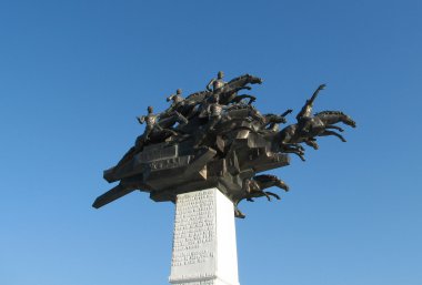 heykel sabrıyla gudogdu kare, izmir