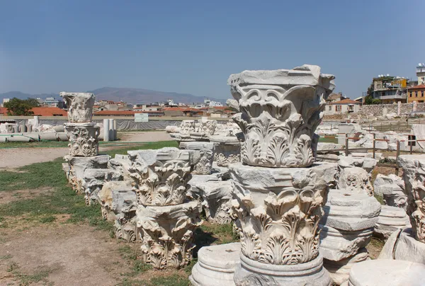 Agora kolommen (Korinthische hoofdstad) 1 — Stockfoto