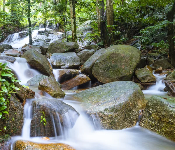 Flusso di acqua — Foto Stock