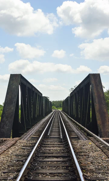 Old railway bridge — Stock Photo, Image