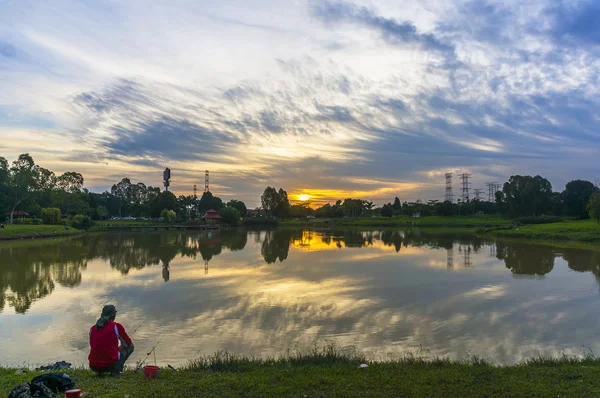 Meer met zonsondergang Achtergrond — Stockfoto