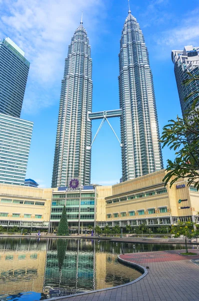 KLCC twin tower — Stockfoto