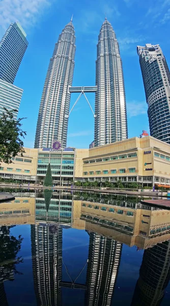 吉隆坡双塔 — 图库照片