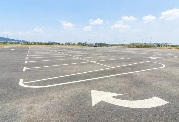空の駐車場 — ストック写真