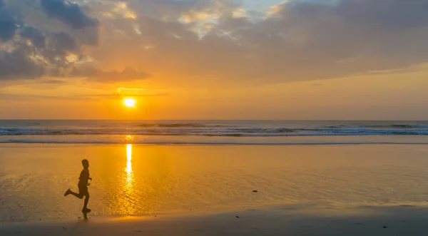 Schöner Sonnenaufgang — Stockfoto