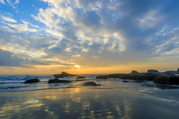 Hermoso amanecer —  Fotos de Stock