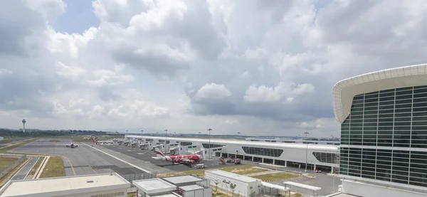 Luchthaven station in Kuala Lumpur, Maleisië. — Stockfoto