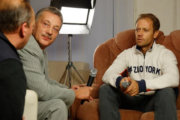 Rocco Siffredi visiting Sergei Pryanishnikov. Rocco Siffredi gives interview for "Sp-Club" ,"Tricolor TV", interview takes a well-known actor and anchorperson Igor Bubenchikov — Stock Photo, Image
