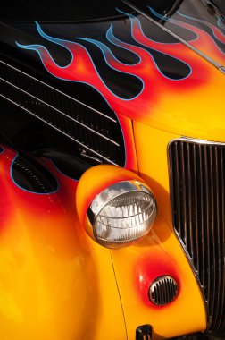 ateşli hot rod