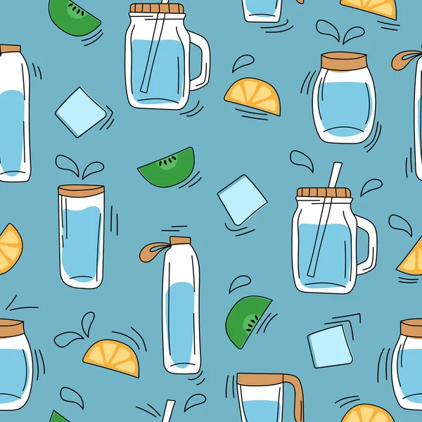 Patrón sin costuras en azul - botellas de agua de vidrio dibujadas a mano. Naranjas, hielo, kiwi — Archivo Imágenes Vectoriales