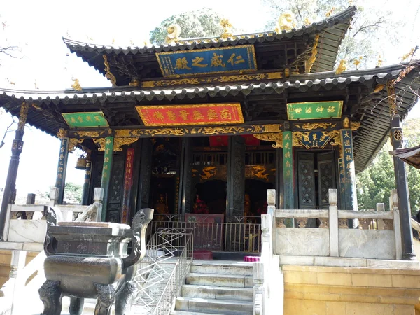 Der goldene Tempel, kunming, yunnan, china — Stockfoto