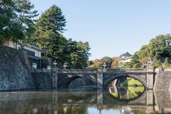 Ponte Seimon-tetsubashi (Ponte do Portão Principal (Nijubashi)) do Palácio Imperial, Tóquio, Japão — Fotografia de Stock