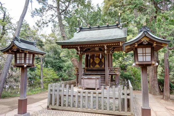 SAITAMA, JAPAN - APRIL 14 2014: Hikawa Shrine, Saitama, Japan. According to the shrine's tradition, the shrine was established during the reign of Emperor Kosho in 473 BC. — Stock Photo, Image