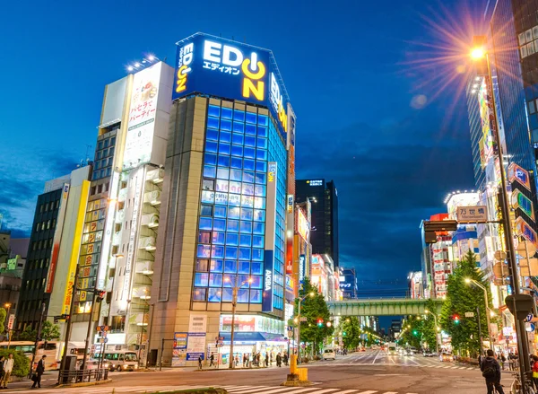 TOKYO, JAPAN - May 21 2014: Akihabara district. Akihabara is Tokyo's "Electric Town". This area is also known as the center of Japan's otaku (diehard fan) culture. — Stock Photo, Image