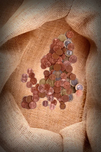 Unione europea come mappa delle monete in euro sul sacchetto di iuta — Foto Stock
