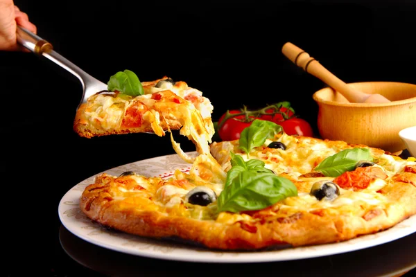 Pizza — Stockfoto