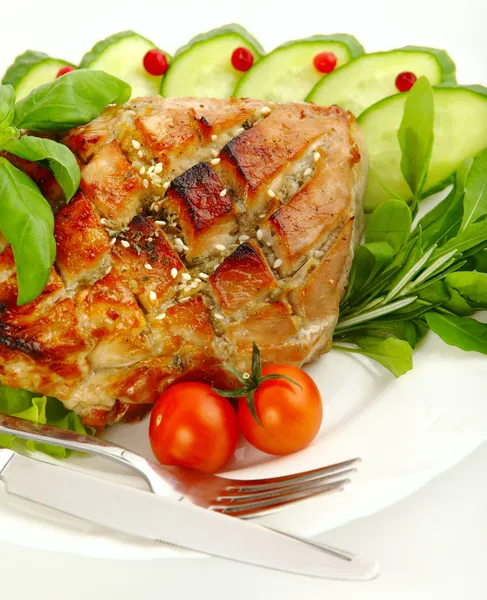 Glazed Roast Pork with vegetables isolated on white background. — Stock Photo, Image