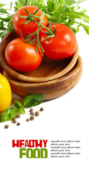 Verduras frescas sobre el fondo blanco — Foto de Stock