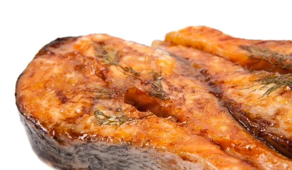 Croccante bistecca di salmone alla griglia con limone e basilico — Foto Stock