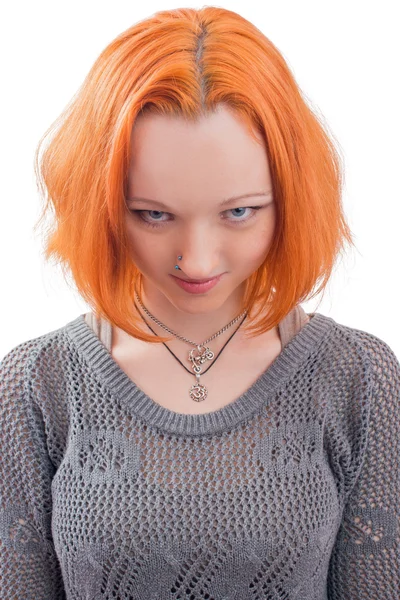 Vackra yong kvinna med rött hår isolerad på vit — Stockfoto