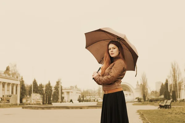 Woman Outdoor Portrait with umbrella — Stock Photo, Image