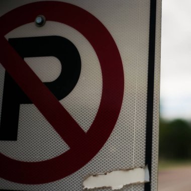 Şehirde park yeri yok.