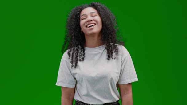 Joyful Woman Curly Long Hair Dressed White Tee Hear Funny — Stock video