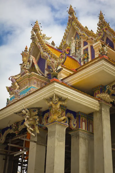 Незаконченный тайский соблазн, Pariwart temple, Бангкок, Таиланд — стоковое фото