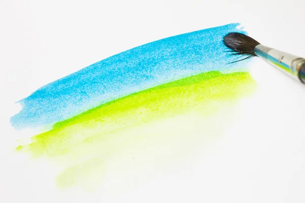 Pensel med vatten färger i mjuka toner, sommaren koncept — Stockfoto