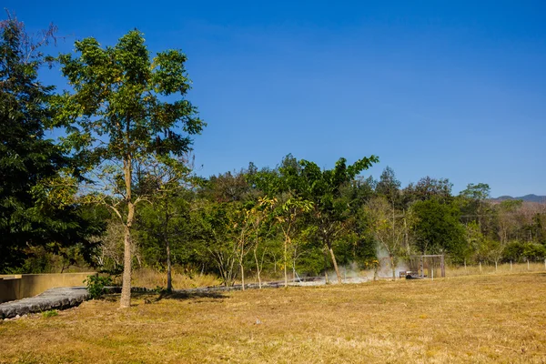 Lago de fontes termais, província de Chiangmai Tailândia . — Fotografia de Stock