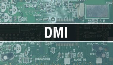 Bilgisayar anakartlı DMI konsepti. DMI metni Teknoloji Anakart Dijital Teknoloji geçmişi üzerine yazılmış. Yazdırılmış devre kartlı DMI ve Entegre devre Backgroun 'da Chip kapat