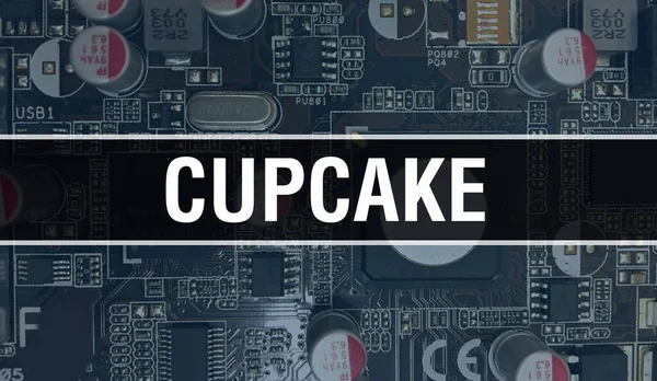 Koncepcja Cupcake Elektronicznym Układem Scalonym Płytce Drukowanej Babeczka Chipem Komputerowym — Zdjęcie stockowe