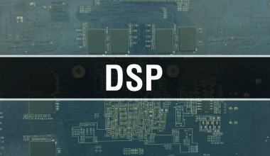 Devre Panosundaki Bilgisayar Çipi kullanılarak DSP konsepti illüstrasyonu. DSP entegre devre kartı arka planını kapat. Elektronik Bilgisayar Donanım Teknolojisi Anakart Dijital Çip arka grubunda DSP