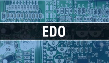Devre Panosundaki Bilgisayar Çipi kullanılarak EDO konsepti illüstrasyonu. EDO entegre devre panosu arka planını kapatır. Elektronik Bilgisayar Donanım Teknolojisi Anakart Dijital Çip arka grubunda EDO