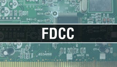 Elektronik Bilgisayar Donanım Teknolojisi geçmişi olan FDCC. Elektronik Entegre Devre ve FDCC ile soyut arkaplan. Elektronik Devre Kurulu. Bilgisayar Entegre Devre Domuzu ile FDCC