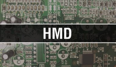 Bilgisayar anakartlı HMD konsepti. Teknoloji anakartının dijital teknolojisi üzerine yazılmış HMD metni. Yazdırılmış devre kartlı HMD ve Entegre devre Backgroun 'da Chip kapat