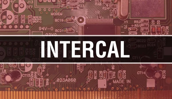 技術マザーボードデジタルとの相互運用性 Intercal Computer Circuit Board電子計算機ハードウェア技術マザーボードデジタルチップの概念 集積回路でIntercalを閉じます — ストック写真