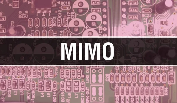 Mimo文本写在电路板上 具有软件开发人员和计算机脚本的电子抽象技术背景 Mimo集成电路的概念 Mimo集成电路和电阻 — 图库照片