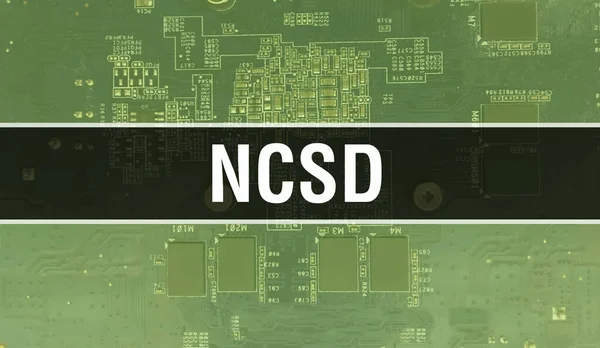 コンピュータのマザーボードとNcsdの概念 技術マザーボードのデジタル技術の背景に書かれたNcsdテキスト プリント基板とチップを内蔵したNcsdが集積回路に接続されています — ストック写真