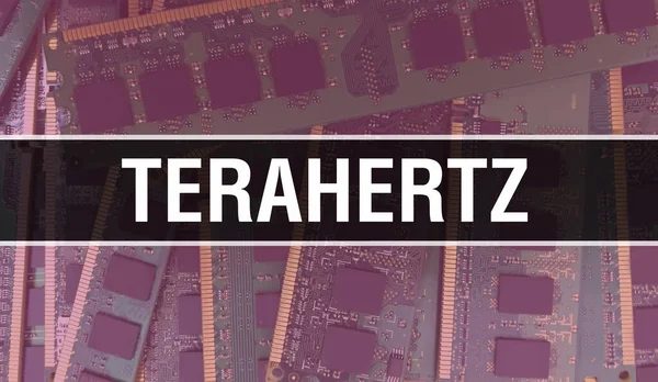 Concepto Terahertz Con Placa Base Ordenador Terahertz Texto Escrito Tecnología —  Fotos de Stock