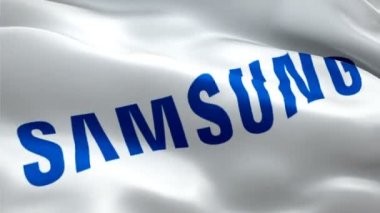 Samsung logosu. Samsung 'un gerçekçi geçmişi. Samsung Bayrak Döngüsü Kapanışı 1080p Tam HD 1920X1080 görüntüsü. Samsung logosu beyaz arka plan video film, haber - New York, 4 Temmuz 2021