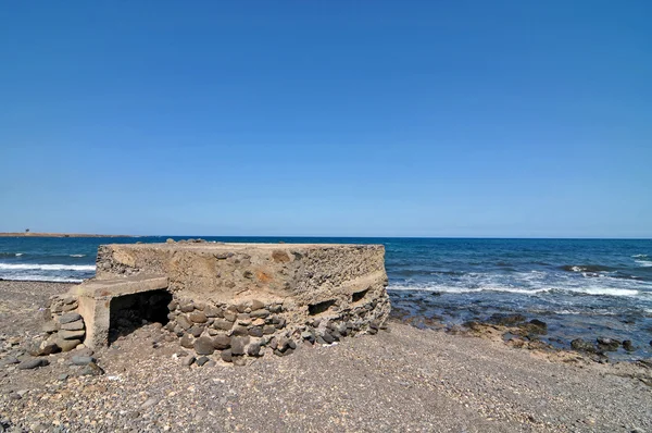 Bunker nära havet — Stockfoto