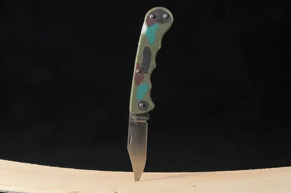 Mimetic Knife — Stock Photo, Image
