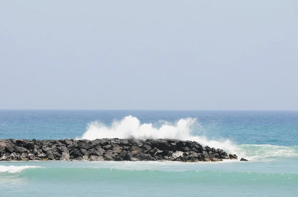 Waves and Rocks — Stock Photo, Image