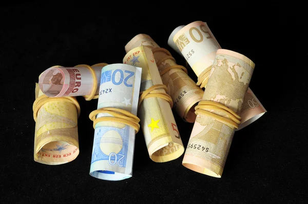 Geld verstreut — Stockfoto