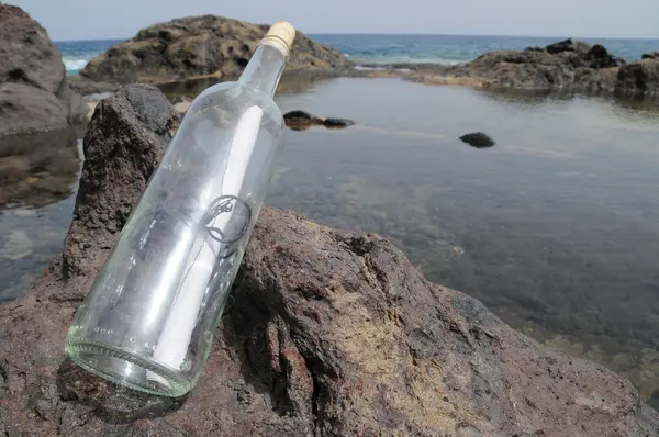 Mensaje en la botella — Foto de Stock