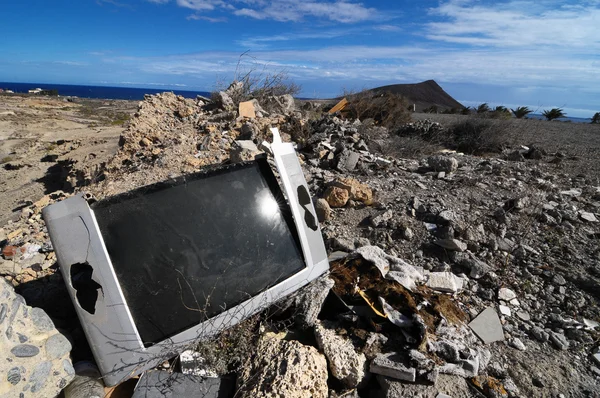 Televisão quebrada — Fotografia de Stock