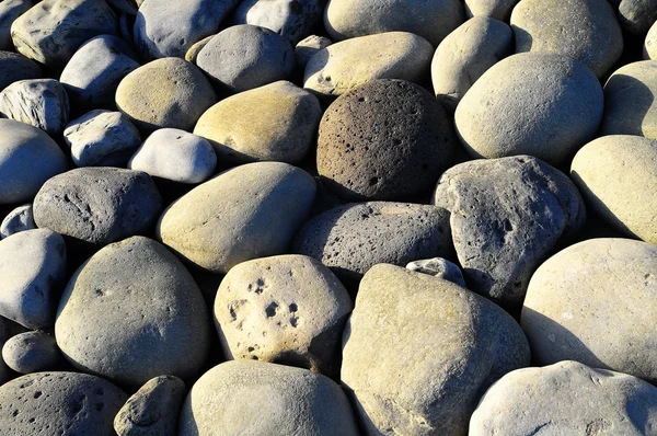 Pedras redondas suavizadas pela água — Fotografia de Stock