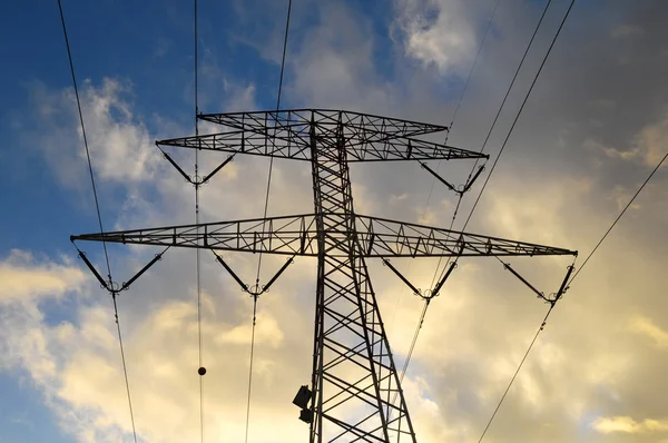 Torre elétrica do poder — Fotografia de Stock
